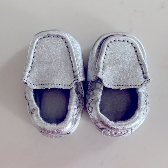 Baby uggs - Picture 3 of 4